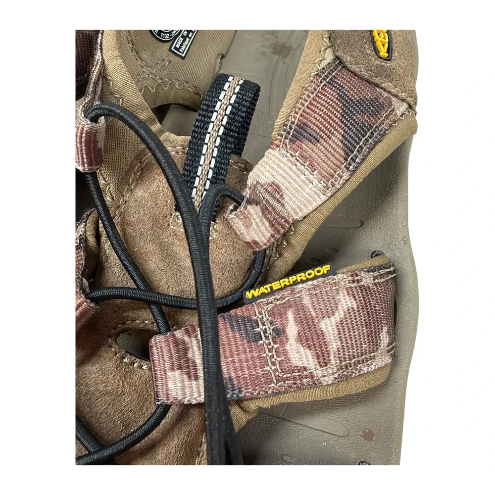 KEEN Clearwater CNX Sandals Mens 12 Brown Camo Bungee Lace Outdoor Hiking Logo